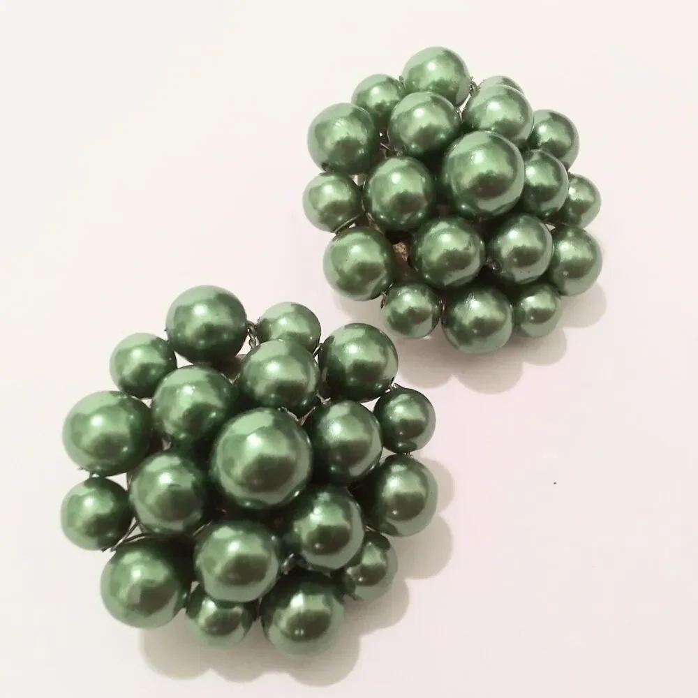 Vintage Japan Green Bead Cluster Clip On Earrings Mid Century 1 Inch